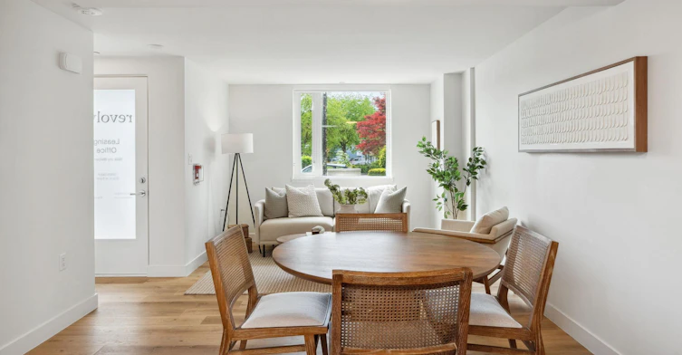 3572 Glen Drive, Vancouver, BC, V5V 0J6