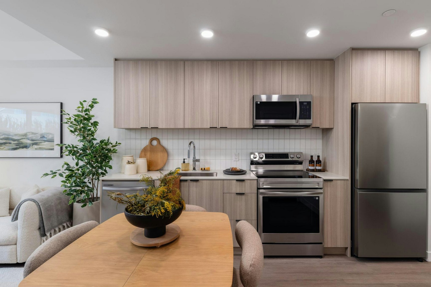 B1-633 Gardena Drive, Coquitlam, BC, V3J 3W4 - 2