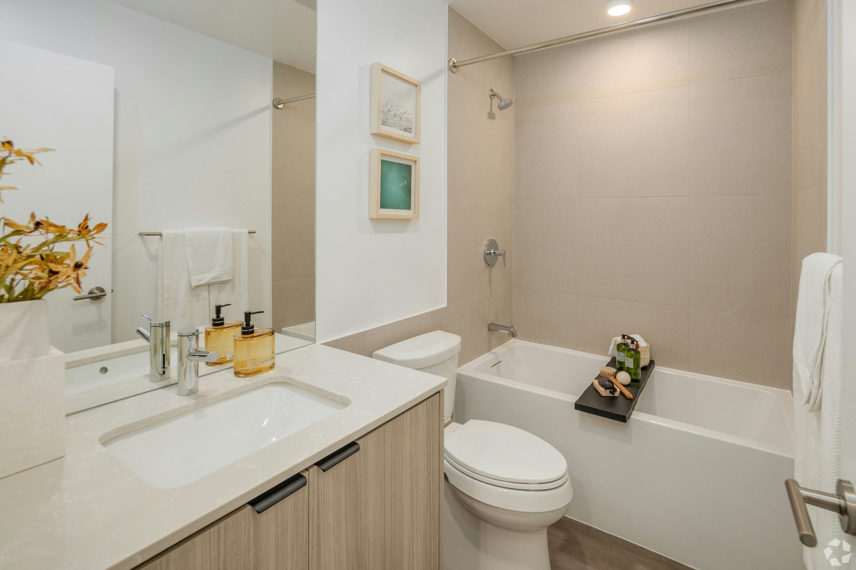 A3-633 Gardena Drive, Coquitlam, BC, V3J 3W4 - 8