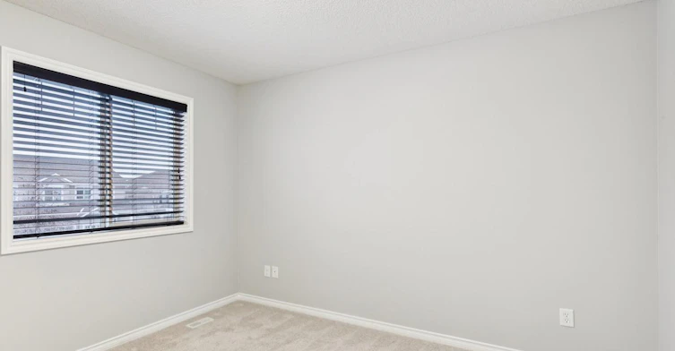 21317 46 Avenue Northwest, Edmonton, AB, T6M 0H1 - 4