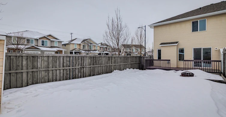 21317 46 Avenue Northwest, Edmonton, AB, T6M 0H1 - 22