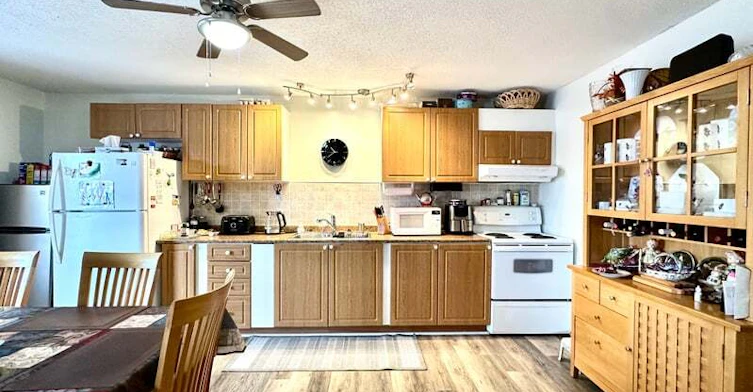 7-897 Notre Dame Street, Russell, ON, K0A 1W1 - 4