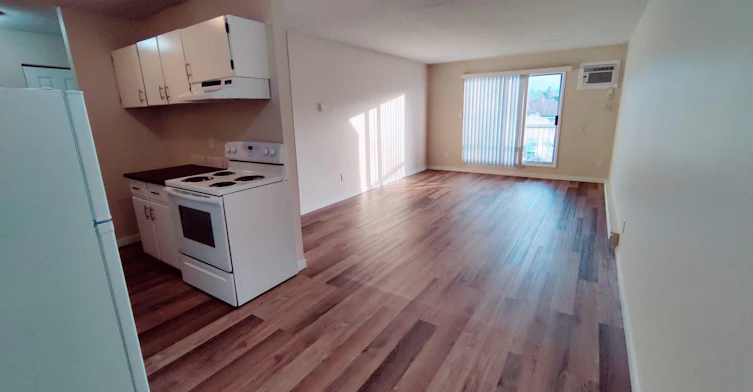 241 Scott Avenue, Penticton, BC, V2A 2J6 - 7