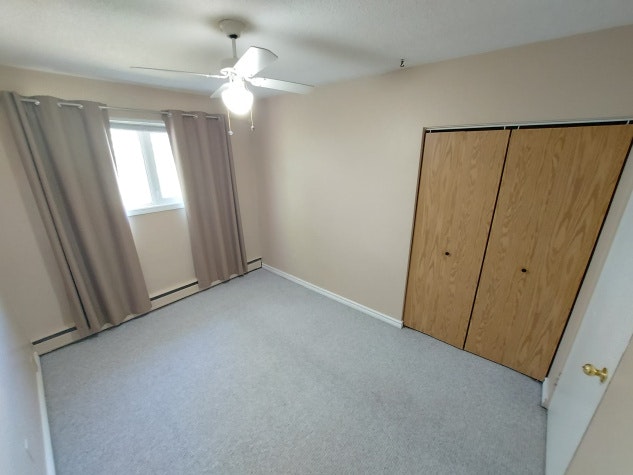 3606 57 Avenue, Red Deer, AB, T4P 3Y9 - 5