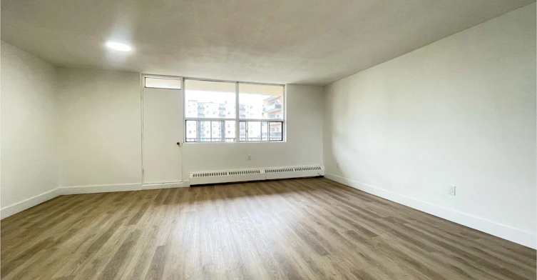 70 Paisley Boulevard West, Mississauga, ON, L5B 1E1 - 18