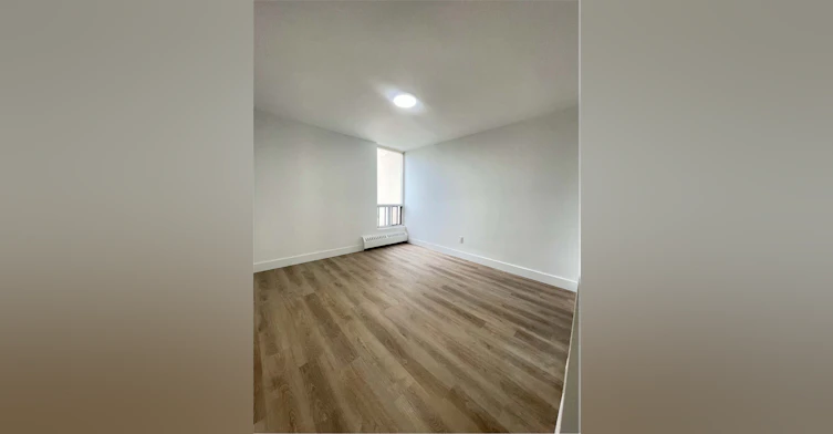 70 Paisley Boulevard West, Mississauga, ON, L5B 1E1 - 16