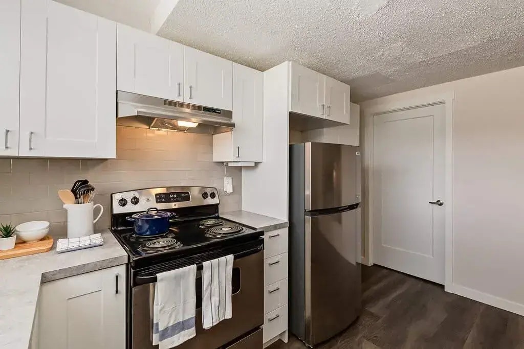 24-401 Grier Avenue NE, Calgary, AB, T2K 5S7 - 6