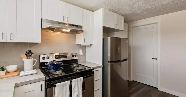 24-401 Grier Avenue NE, Calgary, AB, T2K 5S7 - 6