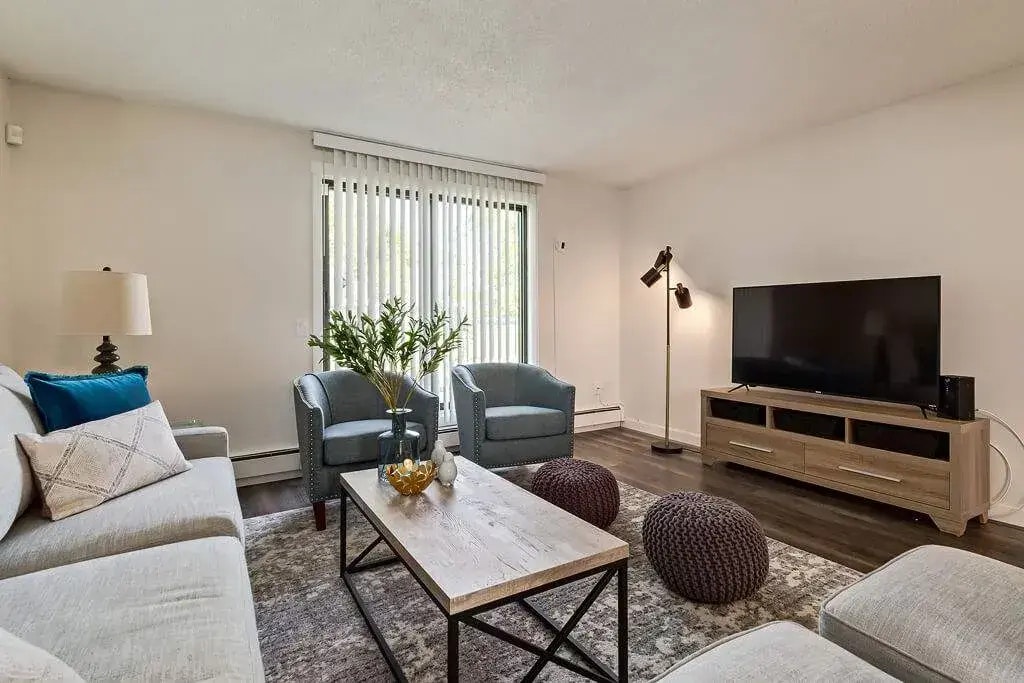 24-401 Grier Avenue NE, Calgary, AB, T2K 5S7 - 2