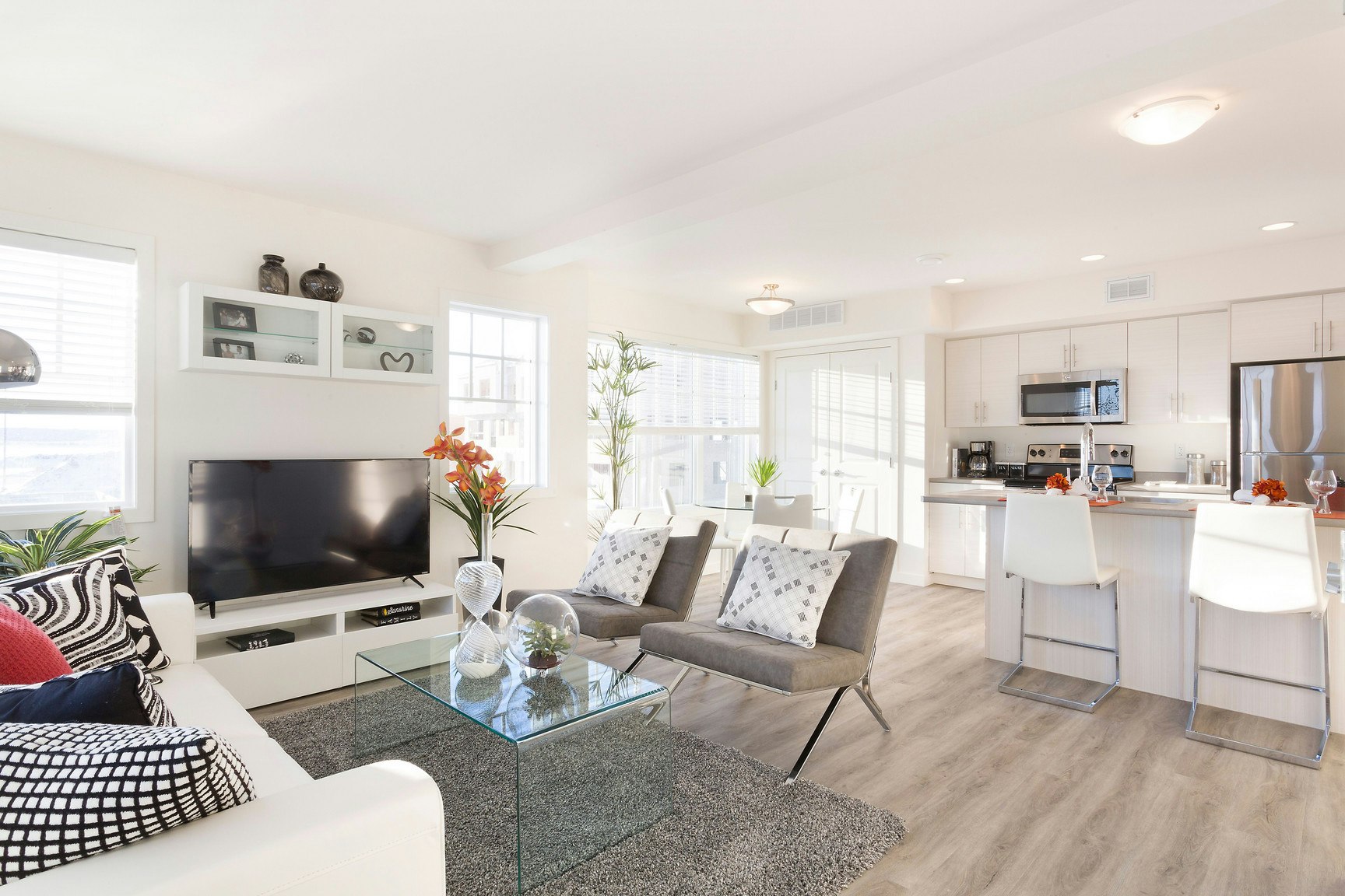 Fervor-140 Eaglewood Drive, Winnipeg, MB, R3Y 1Z1