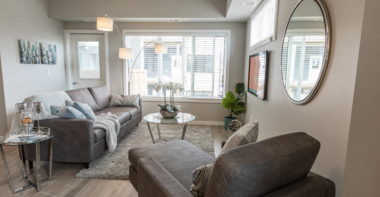 Glow-20 Ken Oblik Drive, Winnipeg, MB, R2G 2W0 - 5