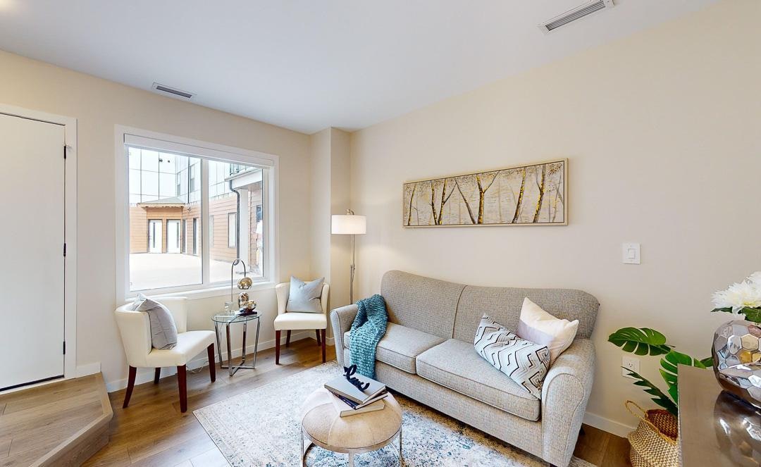 Stratus-20 Ken Oblik Drive, Winnipeg, MB, R2G 2W0 - 7