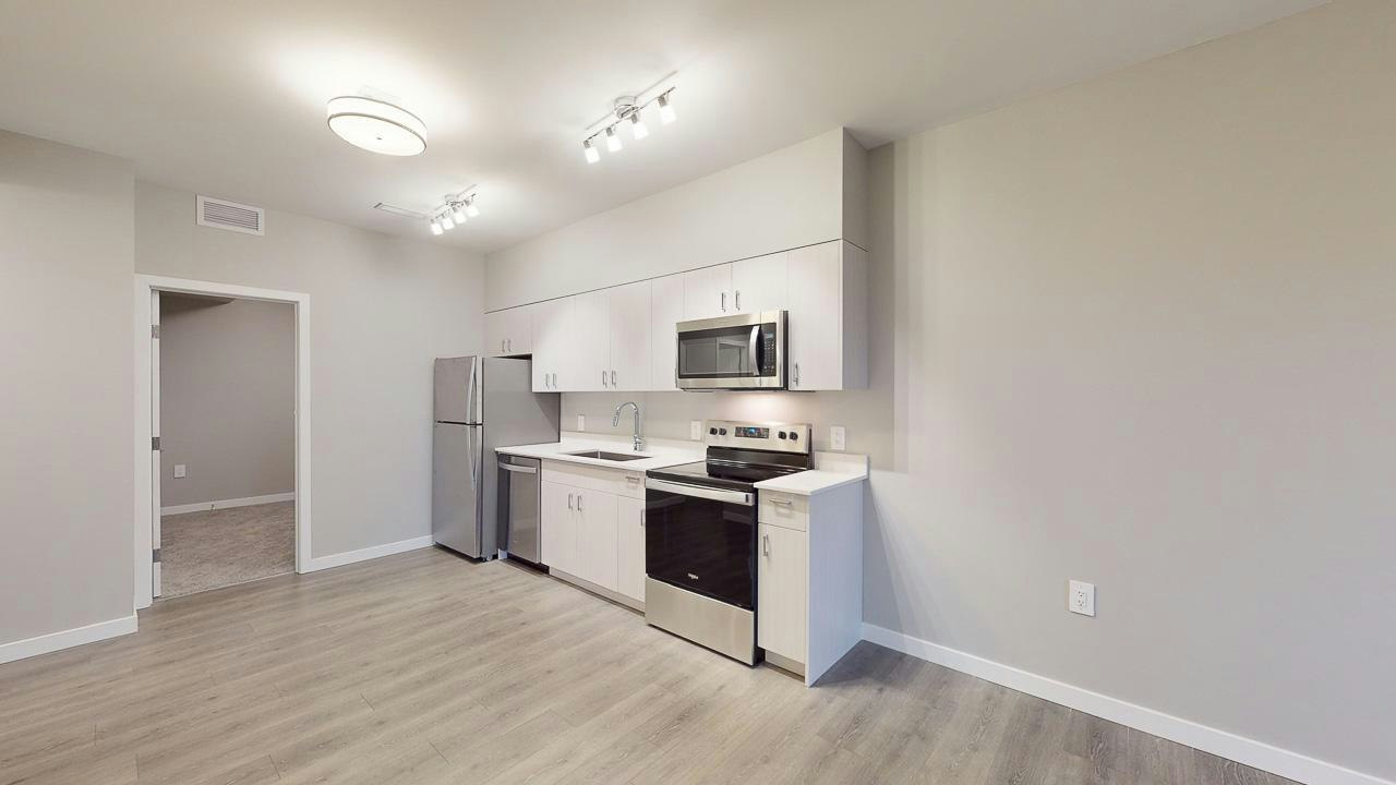 Zephyr-20 Ken Oblik Drive, Winnipeg, MB, R2G 2W0 - 4