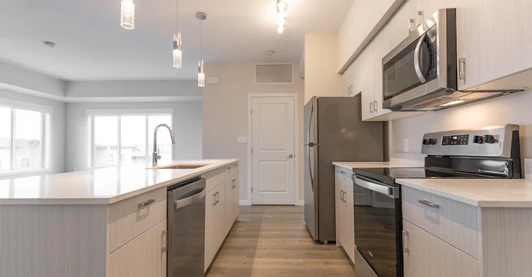 Poplar-20 Ken Oblik Drive, Winnipeg, MB, R2G 2W0 - 4