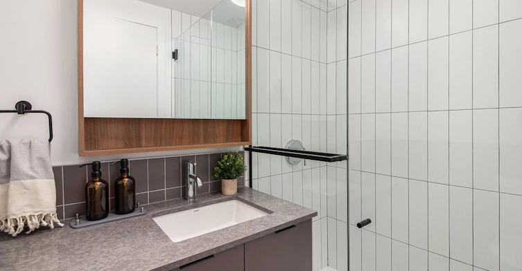 2802bd1d-280 Montgomery Street, Ottawa, ON, K1L 0B9 - 7