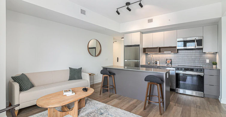 2802bd1d-280 Montgomery Street, Ottawa, ON, K1L 0B9 - 4