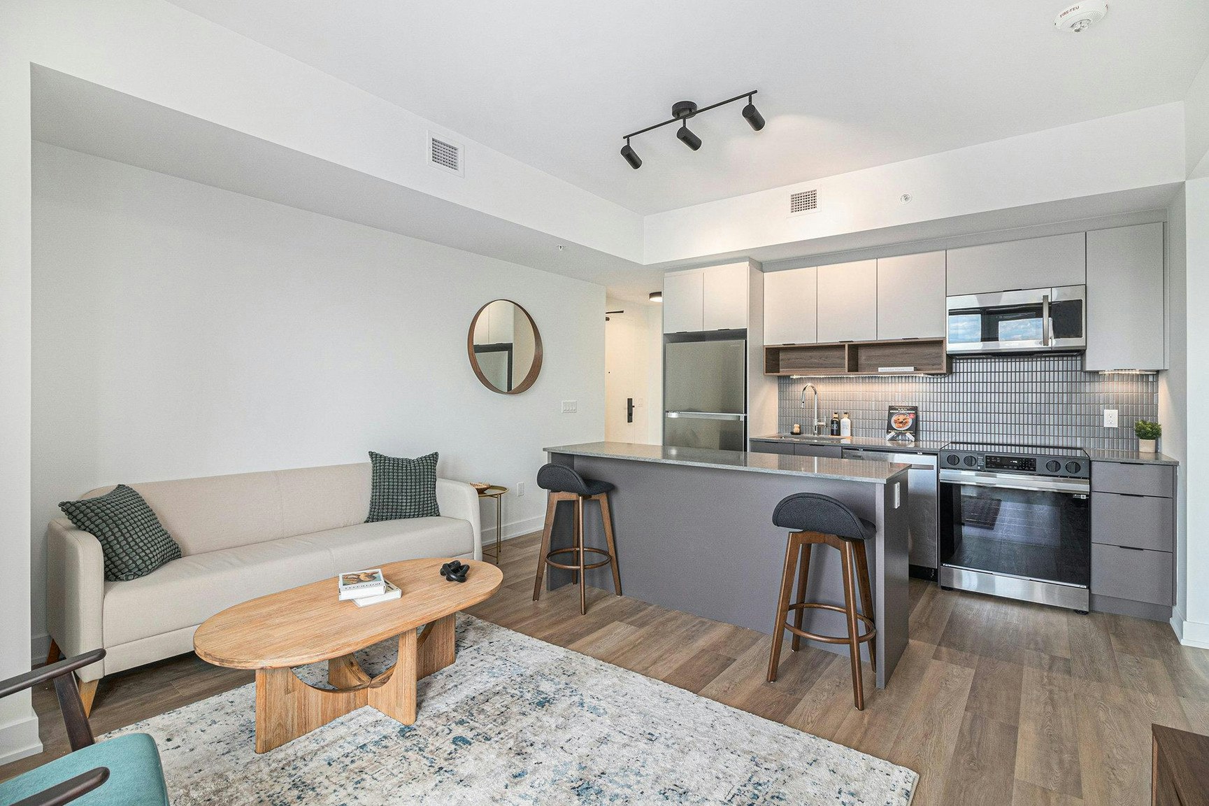 2801bd1d-280 Montgomery Street, Ottawa, ON, K1L 0B9 - 4