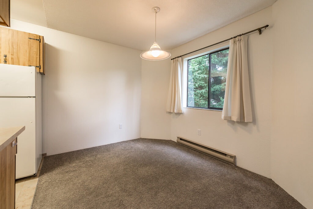 314B-4038 Quadra Street, Saanich, BC, V8X 4C7 - 2
