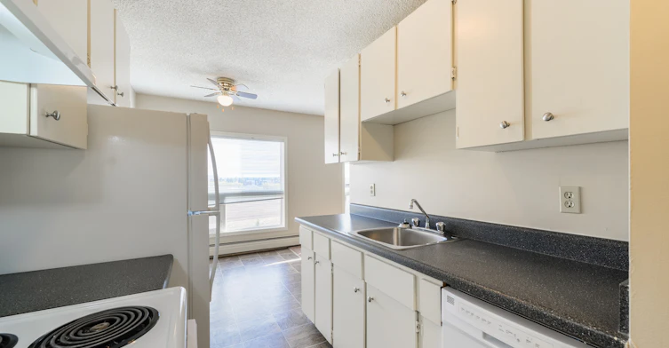 5210 122 Street Northwest, Edmonton, AB, T6H 3S4 - 4