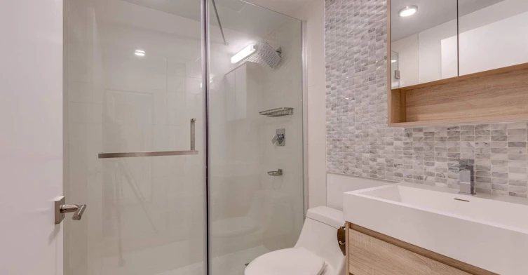 105-1425 Haro Street, Vancouver, BC, V6G 1G2 - 10