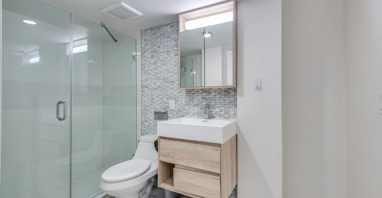 003-1425 Haro Street, Vancouver, BC, V6G 1G2 - 13