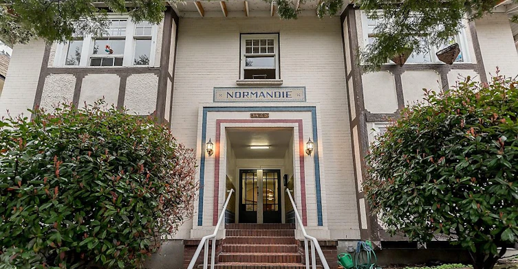 003-1425 Haro Street, Vancouver, BC, V6G 1G2 - 2
