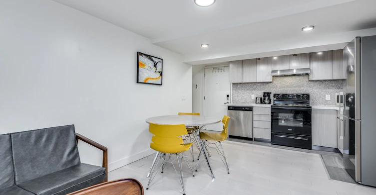 003-1425 Haro Street, Vancouver, BC, V6G 1G2 - 10