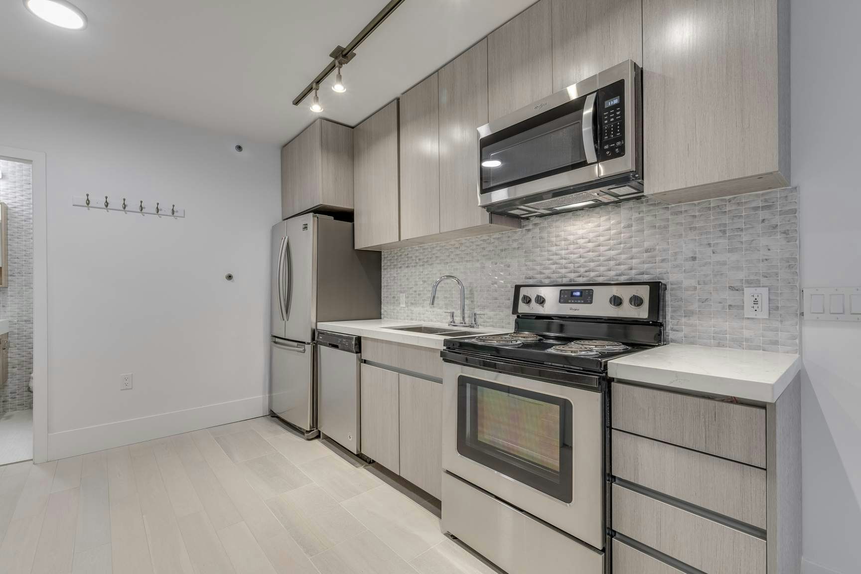 103-1425 Haro Street, Vancouver, BC, V6G 1G2 - 14