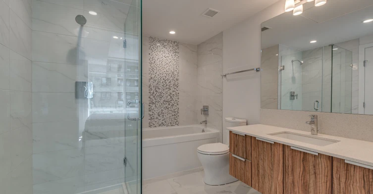 705-1283 Howe Street, Vancouver, BC, V6Z 1C1 - 3