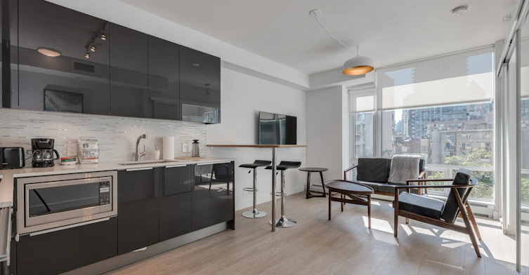 906-1283 Howe Street, Vancouver, BC, V6Z 1C1 - 3