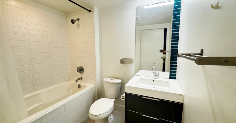 605-1325 Rolston Street, Vancouver, BC, V6B 0M2 - 3