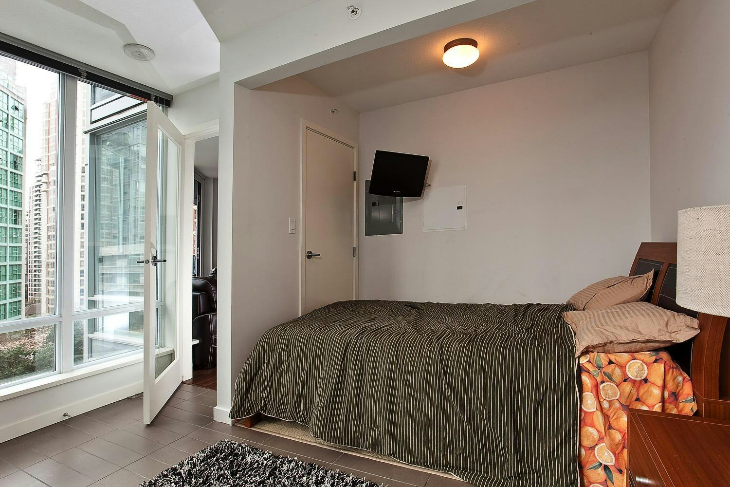 1802-788 Hamilton Street, Vancouver, BC, V6B 6M2 - 9