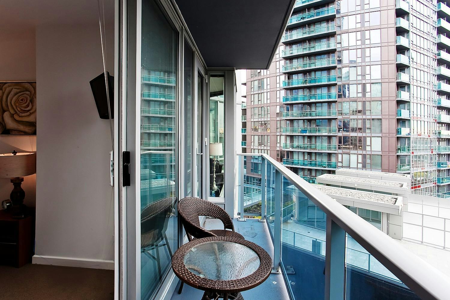 1802-788 Hamilton Street, Vancouver, BC, V6B 6M2 - 11