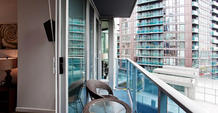 1802-788 Hamilton Street, Vancouver, BC, V6B 6M2 - 11