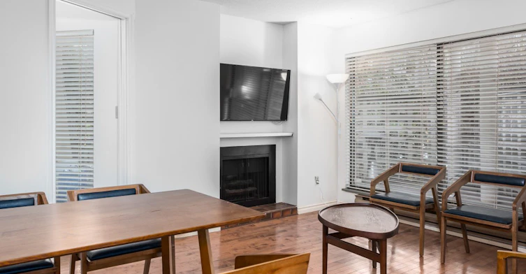 101-1405 Haro Street, Vancouver, BC, V6G 1G2 - 2