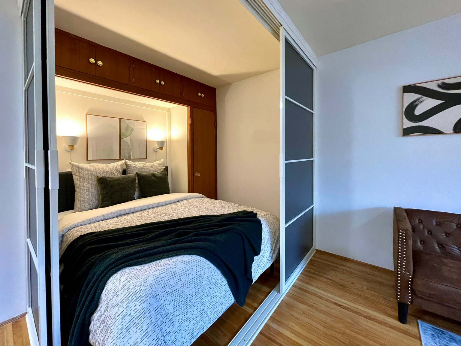 302-1985 West 8th Avenue, Vancouver, BC, V6J 1W2 - 5