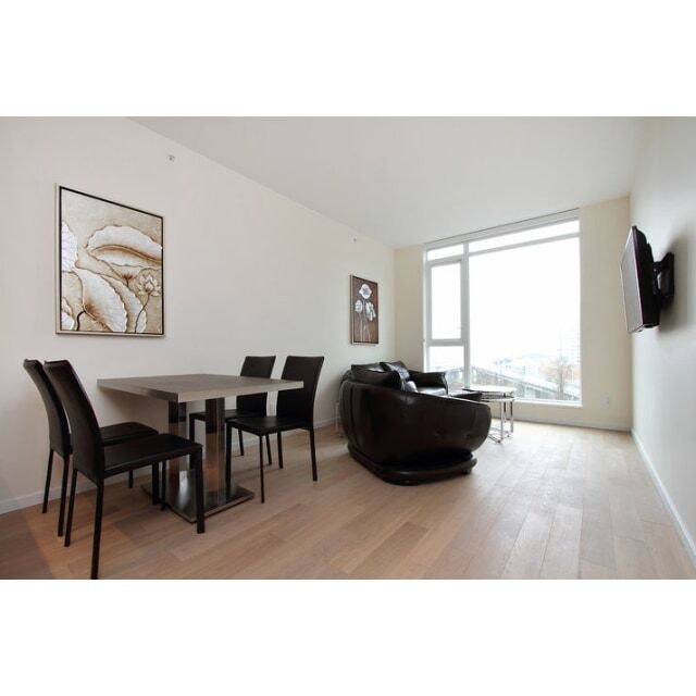 908-1351 Continental Street, Vancouver, BC, V6Z 2W6 - 5
