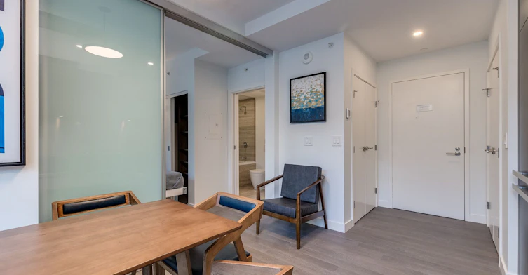 203-1480 Howe Street, Vancouver, BC, V6Z 1C4 - 2