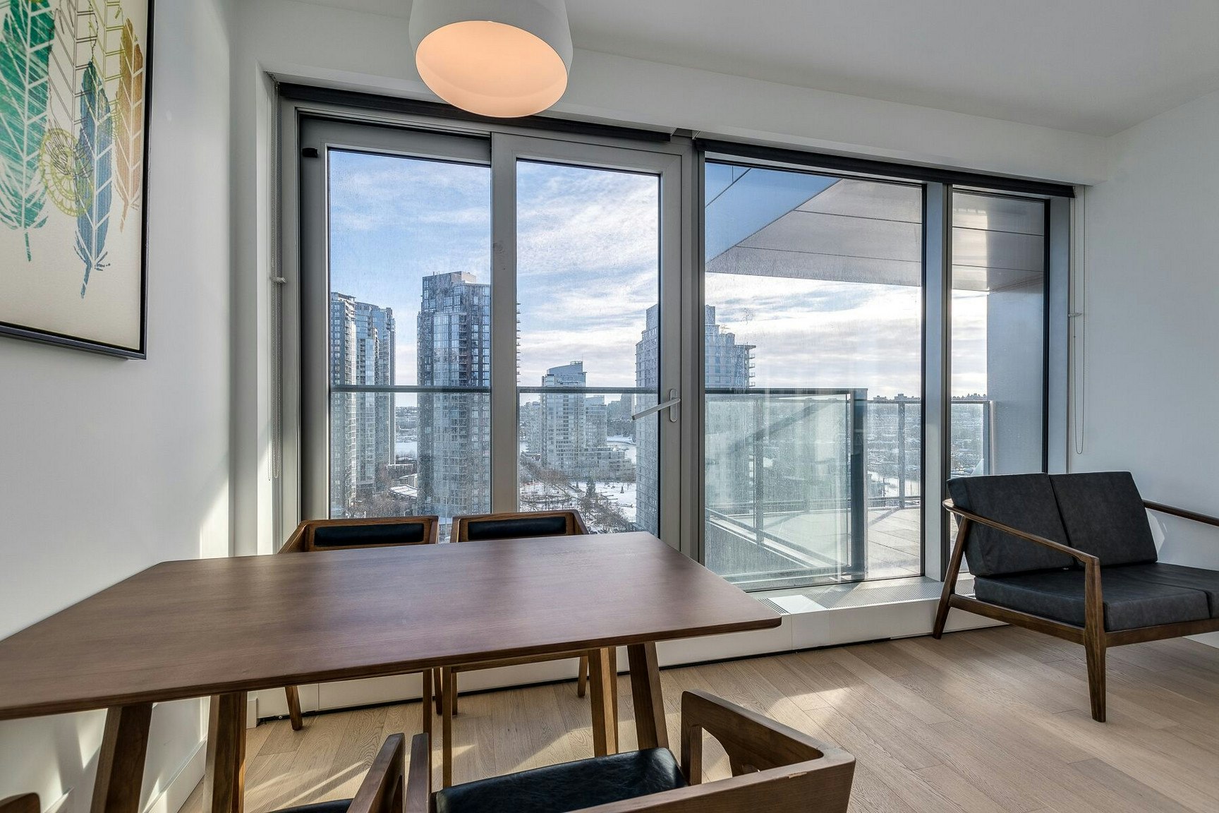 1802-1480 Howe Street, Vancouver, BC, V6Z 1C4 - 2