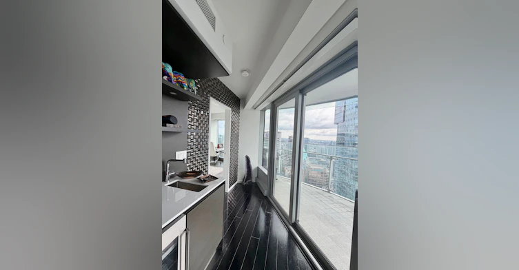 5002-1151 West Georgia Street, Vancouver, BC, V6E 4E6 - 12