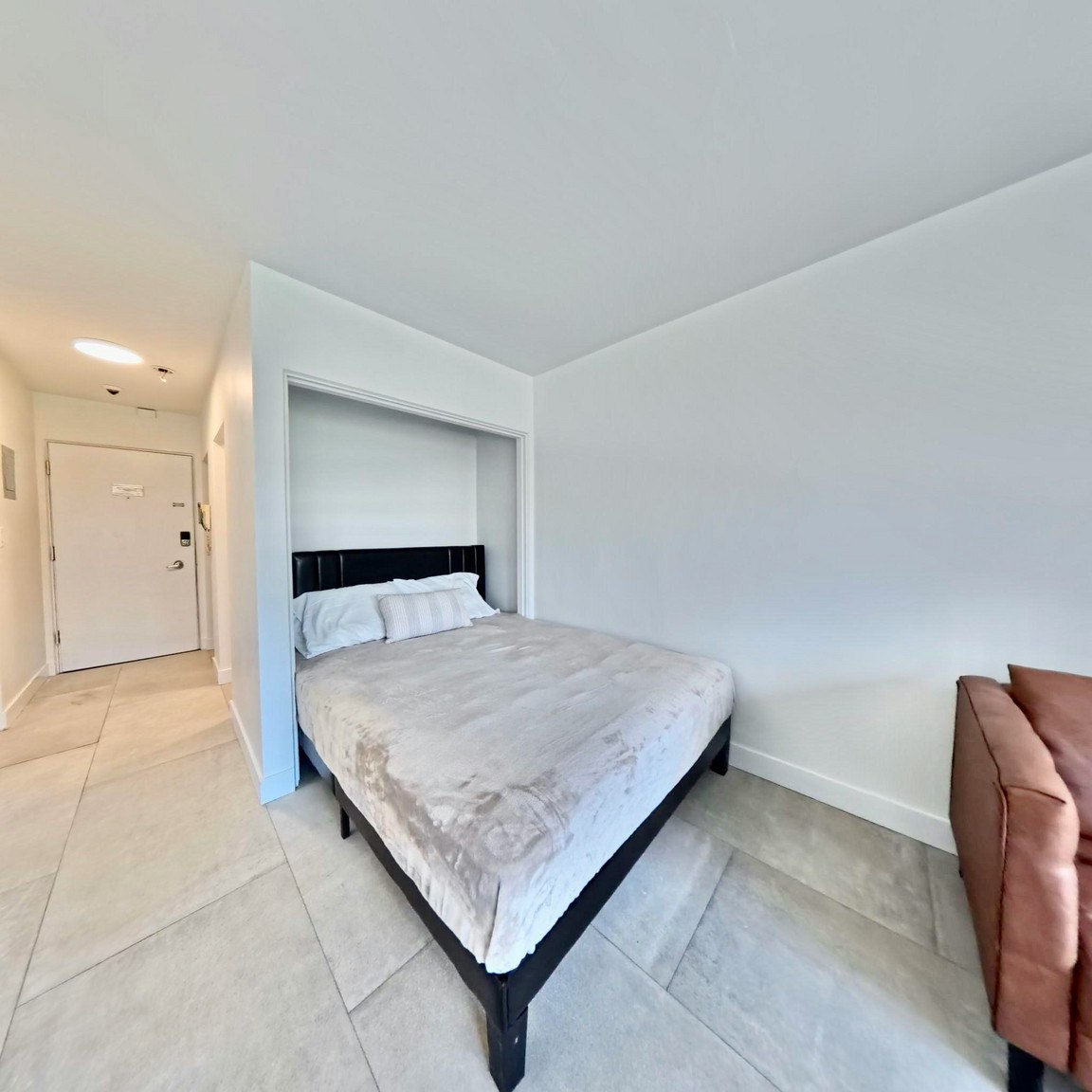 101-1540 Haro Street, Vancouver, BC, V6G 1G5 - 5