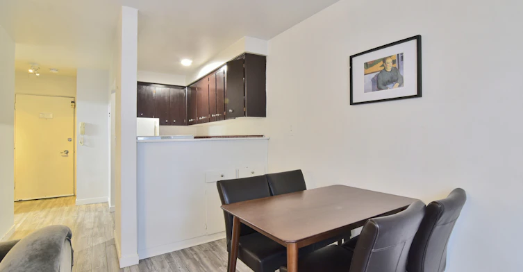 203 -1540 Haro Street, Vancouver, BC, V6G 1G5 - 3