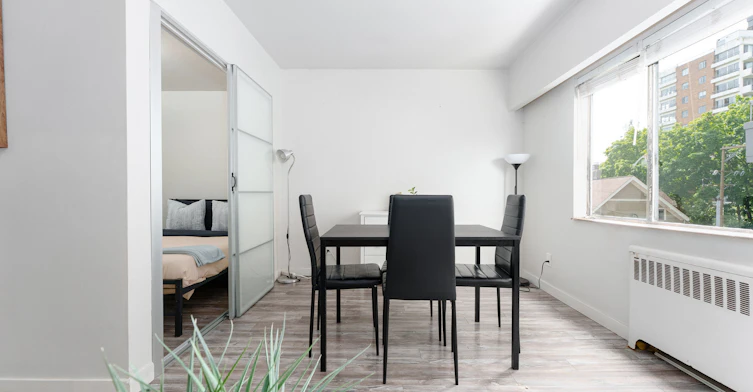204-1540 Haro Street, Vancouver, BC, V6G 1G5 - 5