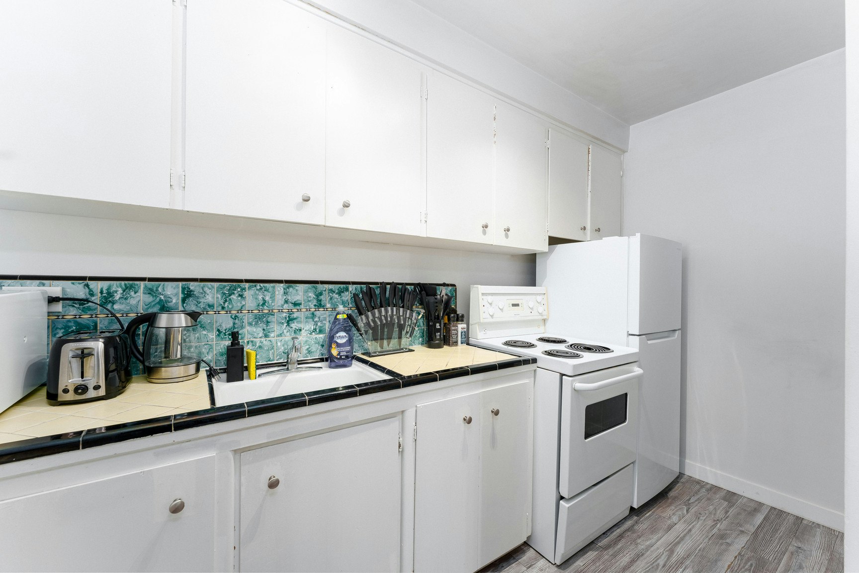 204-1540 Haro Street, Vancouver, BC, V6G 1G5 - 7