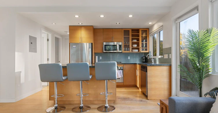 301-1540 Haro Street, Vancouver, BC, V6G 1G5 - 7
