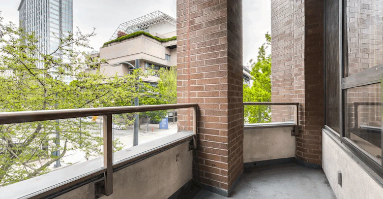 201-1010 Howe Street, Vancouver, BC, V6Z 1P5 - 5