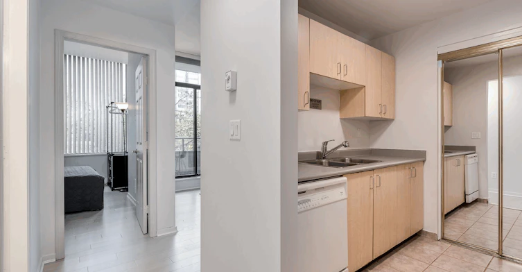201-1010 Howe Street, Vancouver, BC, V6Z 1P5 - 19