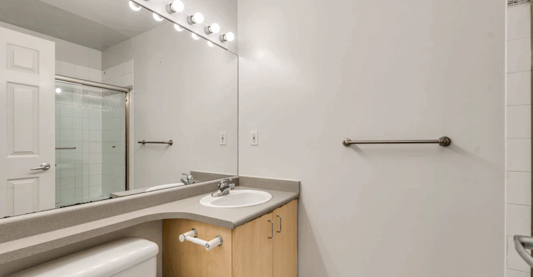 201-1010 Howe Street, Vancouver, BC, V6Z 1P5 - 8
