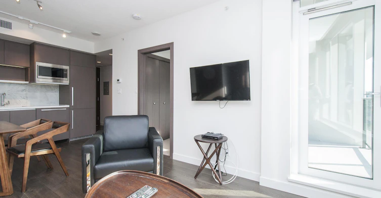 1026-68 Smithe Street, Vancouver, BC, V6Z 2W1 - 5