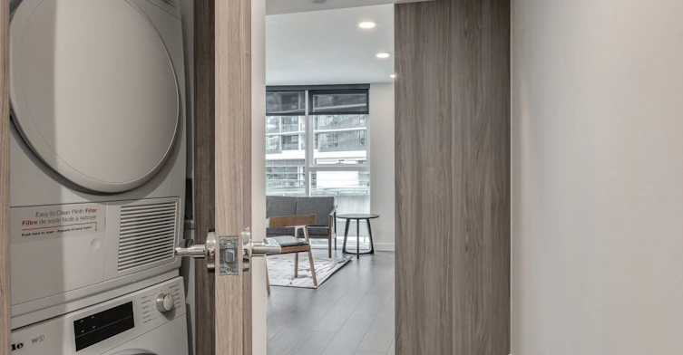 381-87 Nelson Street, Vancouver, BC, V6Z 0E8 - 18